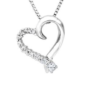 ❗CLOSET CLOSING ❗ Sterling silver heart charm